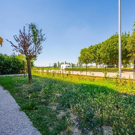 Apartment B3- Le Magnolie Vicino A Bologna Fiera, Lugo Hospital Maria, Ravenna Sant'Agata sul Santerno